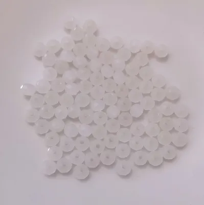 Produktbild von Glasperlen - Typ 'Facettiert' - 60 Stück - 10 mm - Weiß/Transparent matt