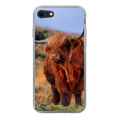 Produktbild von MuchoWow® Handyhülle Schutzhülle Hülle für iPhone SE 2020 Schottische Highlander - Gras - Steine Silikon Softcase Handy Hülle - Kartenbesitzer