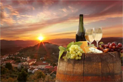 Produktbild von Wallario Poster - Wein Romantik - Weißwein mit Käse auf einem Fass, Kunstdruck Größe: 61 x 91,50 cm