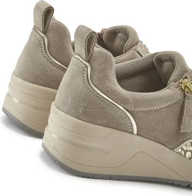 Produktbild von LASCANA Sneaker Freizeitschuh, Halbschuh, beige Größe 39