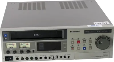 Image de Panasonic AG-7330 - Lecteur SVHS professionnel pour la diffusion
