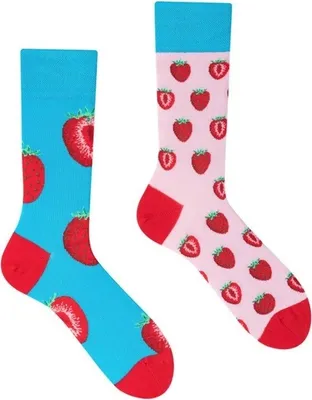 Produktbild von Lowasox - Mismatched ungleiche bunte Damen Socken - Strawberry / Erdbeere Gr. 35 - 38