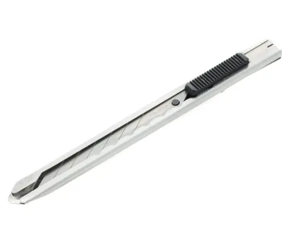 Obrázek produktu pro Tajima LC390B Nůž z nerezové oceli 9 mm, 3 speciální čepele od 9 do 30 stupňů, 1 kus, TAJ-18977