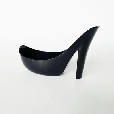 Produktbild von Deko Schuh HighHeel Pump aus Kunststoff schwarz zum Befüllen Ideal für Geschenk