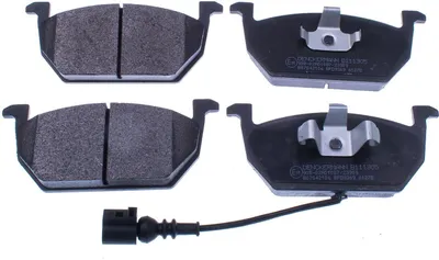 Produktbild von DENCKERMANN B111305 Bremsbeläge Satz Vorne Bremsklötze für VW Golf VII Schrägheck (5G1, BQ1, BE1, BE2) Golf VII Variant (BA5, BV5) für SKODA für AUDI