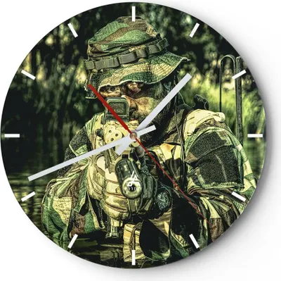 Produktbild von Wanduhr - Rund - Glasuhr - Soldat Gewehr - 40x40cm - Schleichendes Uhrwerk - Lautlos - zum Aufhängen bereit - Dekoration Modern - Wanddekoration aus Glas - C3AR40x40-3945