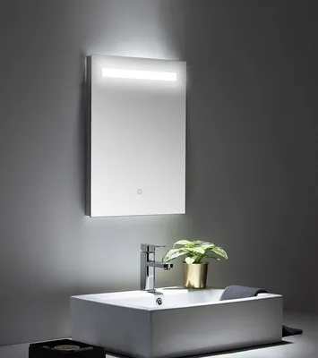Productafbeelding van LED-spiegel, 45x60 cm, met touchbediening. Energie-efficiëntieklasse: F