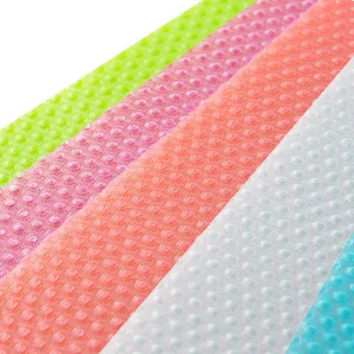 Produktbild von LATRAT Antibakterielle Kühlschrankmatten, Matten, entziehend, farbenfroh, zuschneidbar, Silikon Kühlschrankpads, 45 x 29 cm, transparent, 10 Stück
