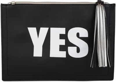 Produktbild von styleBREAKER Clutch mit YES und NO Print, Quasten Anhänger am Reißverschluss, Armschlaufe und Umhängegurt, Damen 02012078