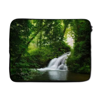 Produktbild von MuchoWow® Laptop Hülle 17 Zoll Laptoptasche Wasserfall - Natur - Grün - Zipper - Schutzabdeckung