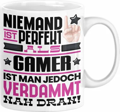 Produktbild von Gamer Geschenk Tasse Lustige Geschenkidee für Gamer Geburtstag Kaffee-Becher Niemand Ist Perfekt Aber Als Gamer Ist Man Nah Dran (Weiß)