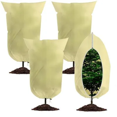Image de Housse de protection contre le gel pour plantes, 80 g/m², résistante à l'abrasion, 60 x 80 cm, lot de 4