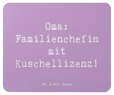 Produktbild von Mr. & Mrs. Panda Mouse Pad Spruch Oma Familienchefin - Lavendeltraum - Geschenk, Mauspad, einzigartige Designs, Handarbeit, Geborgenheit, Omi, Großmutter, Dankeschön