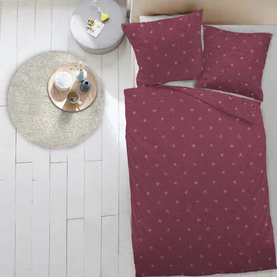 Produktbild von Dormisette Flanell Bettwäsche 2 teilig Bettbezug 155 x 220 cm Kopfkissenbezug 80 x 80 cm Sterne rot