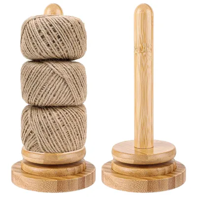 Produktbild von Holz-Wollhalter mit drehbarem Zylinder – Fadenabwickler für Wolle, Garn & Häkelprojekte