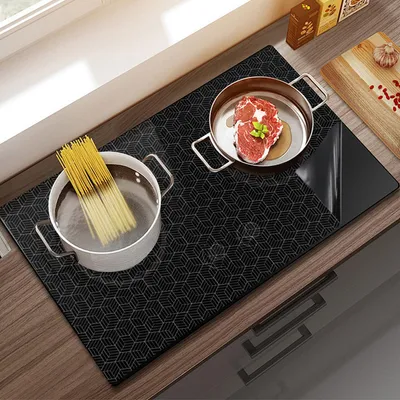 Produktbild von Silikon-Schutzmatte für Induktionskochfelder, hitzebeständige Matte, magnetische Schutzmatte für Induktionskochfelder, rutschfeste Matte für Induktionskochfelder, Schutzmatte für Induktionskochfelder, Kratzschutz für Induktionskochfelder.