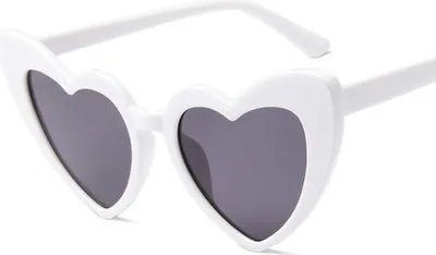 Zdjęcie produktu dla Flamenco Mystique Sluneční brýle HEART WHITE, biały, plastové, filtr UV 400, 153x54x43 mm
