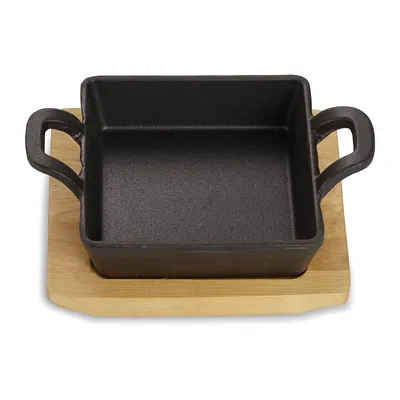 Produktbild von Echtwerk Servierschale aus Gusseisen, Quadratische Auflaufform mit Servierbrett, Bereits eingebrannt, Für Backöfen, Grill, BBQ und Induktion geeignet, Ø 12,6 cm