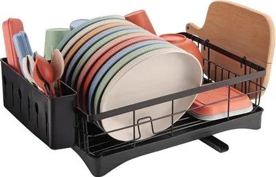 Imagen del producto de Soporte para platos Unyqoos® de acero al carbono, color , con portavasos y escurreplatos, sistema de desagüe retráctil y giratorio de 360°, dimensiones 42 x 32 x 14 cm, capacidad de carga de 15 kg