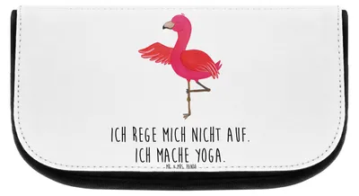 Produktbild von Mr. & Mrs. Panda Make-Up Tasche Flamingo Yoga - Weiß - Geschenk, Baum, Kosmetikbeutel, Kulturbeutel, Meditieren, Yogapose, Kosmetiktasche, Schminkbeutel, Rosa, Namaste