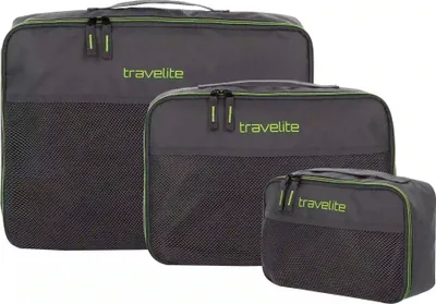Three packing cubes of different sizes are displayed against a white background.