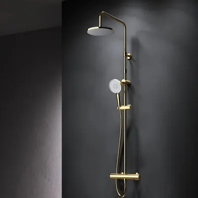 Productafbeelding van AM.PM Douchesysteem: Regen douche met thermostaat (38°C), roestvrijstalen douchearmatuur set in goud, douchekolom met regendouche, inclusief verstelbare douchestang en handdouche