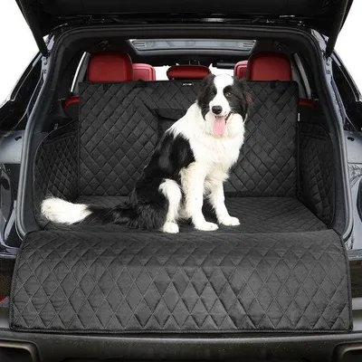 Produktbild von Famanu Schutzdecke für Hunde, wasserfest, rutschfest und universal für SUV – Schwarz