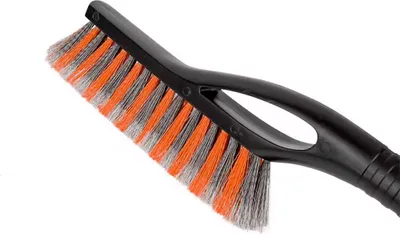 Zdjęcie produktu dla Skrobaczka do szyb samochodowych - Zmiotka, szczotka do odśnieżania 2w1 - Trwały materiał, ergonomicznie wyprofilowana rączka z piankowym uchwytem