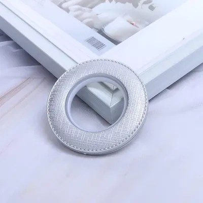 Immagine prodotto di Mini spazzola umidificata per il viso - Dispositivo per l'applicazione di prodotti idratanti - Contenitore da 30 ml