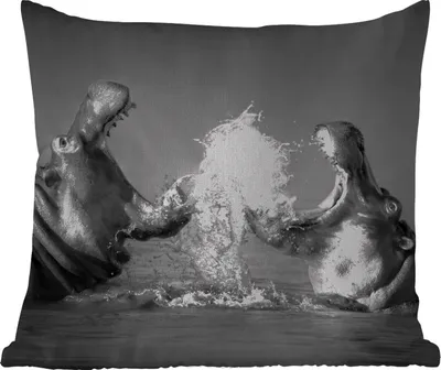 Produktbild von MuchoWow® Outdoor Kissen - Tiere - Nilpferd - Wasser - Schwarz - Weiß - 40x40 cm - Wetterfest - Lounge Kissen - Kopfkissen - Interieur - Polster mit Bild