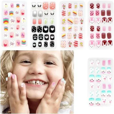 Image de Schnell-Set - 120 faux ongles adhésifs pour enfants - 5 designs, 12 tailles - Sûrs et non toxiques, parfaits pour la manucure créative - Idéaux pour les fêtes et les anniversaires