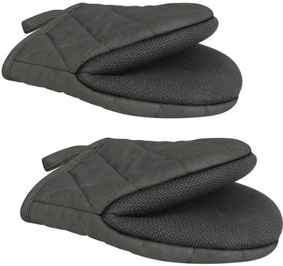 Productafbeelding van Kleine, hittebestendige keukenhandschoenen, mini-ovenwanten met antislipoppervlak, ophangoog en handgreep, geschikt voor barbecueën, bakken, koken en braden, zwart