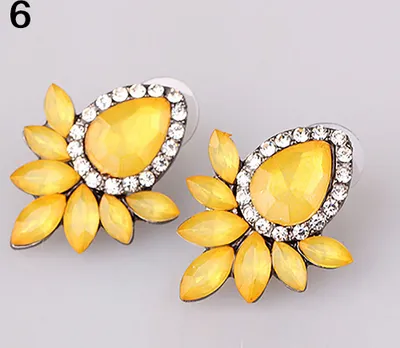 Produktbild von 1 Paar modische Damen-Ohrstecker in Blumenform mit Strasssteinen, Schmuck, Geschenk-Gelb