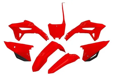 Immagine prodotto di Kit carene UFO PLAST, set di 9 pezzi in plastica con protezione forcella per Honda CRF R X RX 250 / 450 cc, anni di produzione 2021-2024, colore: rosso / nero