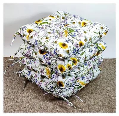 Produktbild von Set 4 x Stuhlkissen / Sitzkissen Klara 42 x 42 cm Dicke 8 cm Landhaus Leben Fb. 901