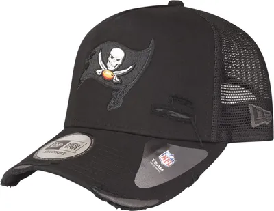 Zdjęcie produktu dla Czapka New Era Mesh Trucker Cap - DISTRESSED Tampa Bay Buccaneers