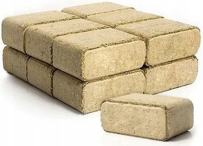 Image de RUF : briquettes écologiques en cubes de 10 kg, pouvoir calorifique de 18 MJ/kg