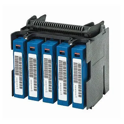 Immagine prodotto di HPE AH862A dispositivo di archiviazione di backup Caricatore automatico e libreria di stoccaggio Cartuccia a nastro