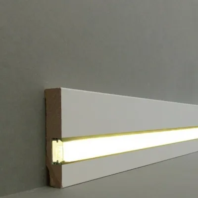 Produktbild von Licht - Fußleisten / Licht - Sockelleisten "Cuxhaven" (MDF foliert / 721.1670L) - weiß