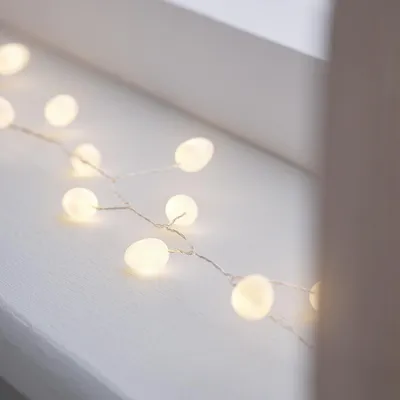 LED-Lichterkette mit Kugeln, 5 m, warmweiß, Innenbereich, Timer