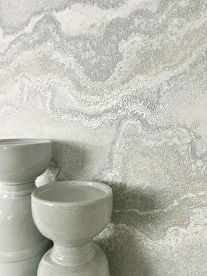 Produktbild von NEWROOM Tapete Silber Vliestapete Marmor - Marmortapete Modern Grau Gold Metallic Struktur Marmoroptik 3D Optik Glanztapete