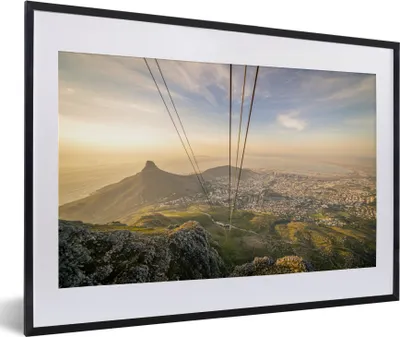 Produktbild von MuchoWow® MuchoWow® Gerahmtes Poster Blick vom Tafelberg über Kapstadt bei Sonnenuntergang 60x40 cm - Poster mit zchwarzem Bilderrahmen - Schlafzimmer - Plakat in Rahmen - Drucken