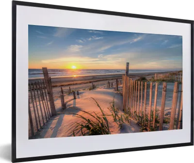 Produktbild von MuchoWow® MuchoWow® Gerahmtes Poster Strand - Meer - Düne - Sonnenuntergang - Landschaft 60x40 cm - Poster mit zchwarzem Bilderrahmen - Schlafzimmer - Plakat in Rahmen - Drucken