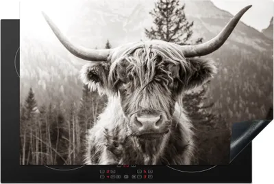 Obrázek produktu pro KitchenYeah® Krycí deska na sporák Scottish Highlander - Animals - Black - White , 80x52cm, dekorace do kuchyně, keramická krycí deska na sporák, krycí deska na varnou desku