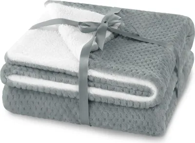 Produktbild von Kuscheldecke - 220x240 cm - Grau - Doppelseitig - Wohndecke - Extra Flauschig - SHLEEPY
