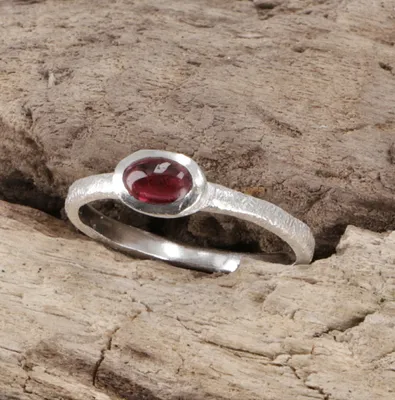 Produktbild von Stapelring, Silberring, Boho Style Ring Modell 1 - Granat, Rot, SterlingSilber, Ringgröße: 60 (19 Mm), 0,5*1 cm