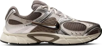 Produktbild von Nike V5 RNR Herren Laufschuh in Grau, Größe 8.5