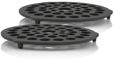 Produktbild von BBQ-Toro Dutch Oven Einsatz aus Gusseisen (2 Stück), Ø 20 cm, preseasoned - bereits eingebrannt