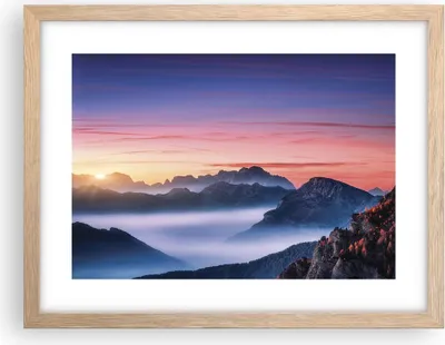 Produktbild von Gerahmtes Poster - Rahmen in heller Eiche - Westen Sonne Berge - 40x30 cm - Wand Bild - Wanddeko - Wandbilder - Kunstposter - Wandposter - Bilderrahmen - Bilder - Kunstdruck - P2NAA40x30-4525