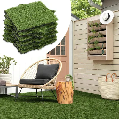 Immagine prodotto di Piastrelle in erba sintetica Izrielar 30x30 cm 77 pezzi (7 m²) – Piastrelle a incastro Piastrelle per terrazze Piastrelle per balconi con sistema di drenaggio e incastro